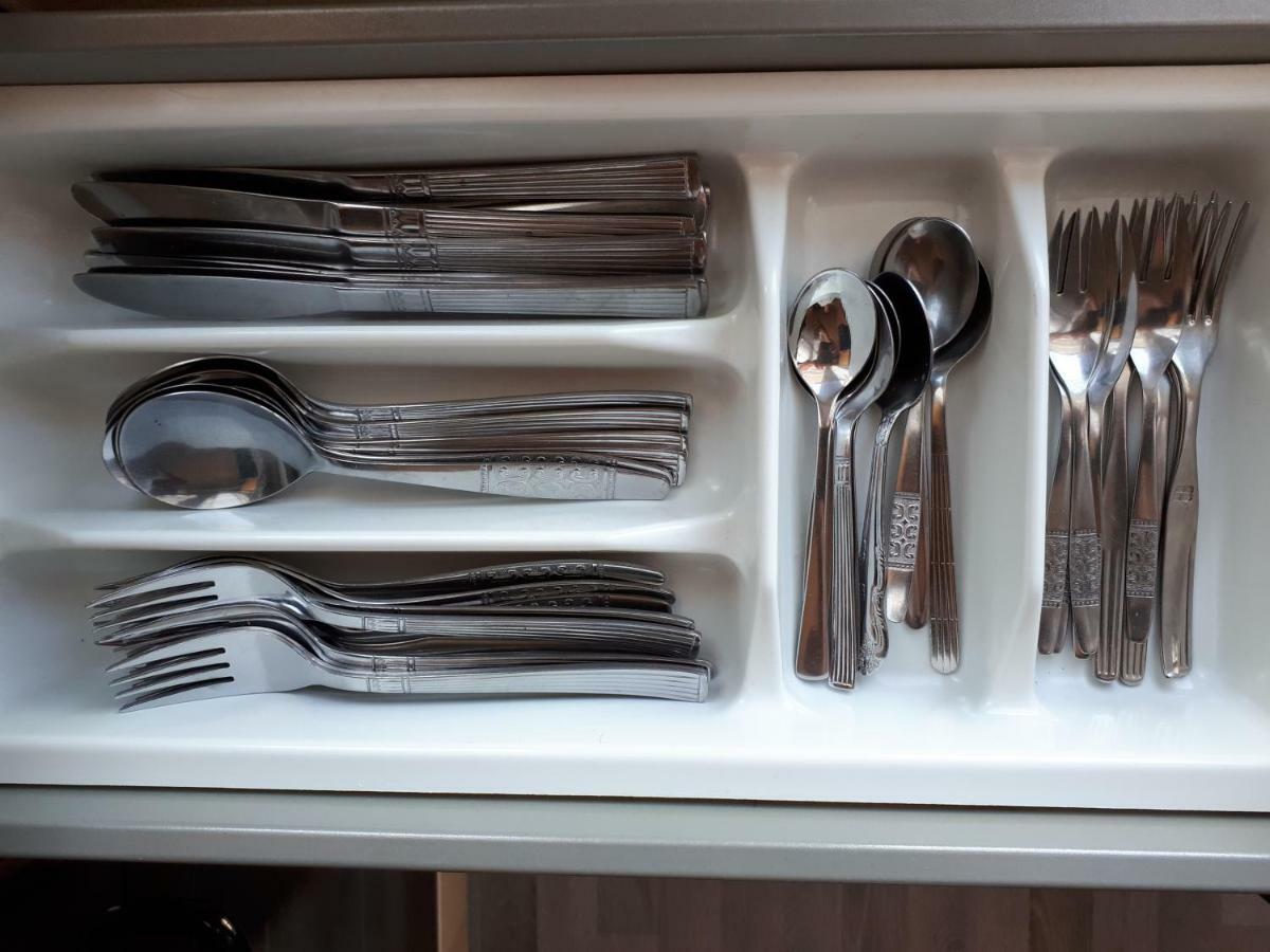 Familienurlaub In Ostfriesland Fuer Max 7 Pers In 2 Wohnungen, Auch Einzeln Wohnungen Utarp Exterior foto